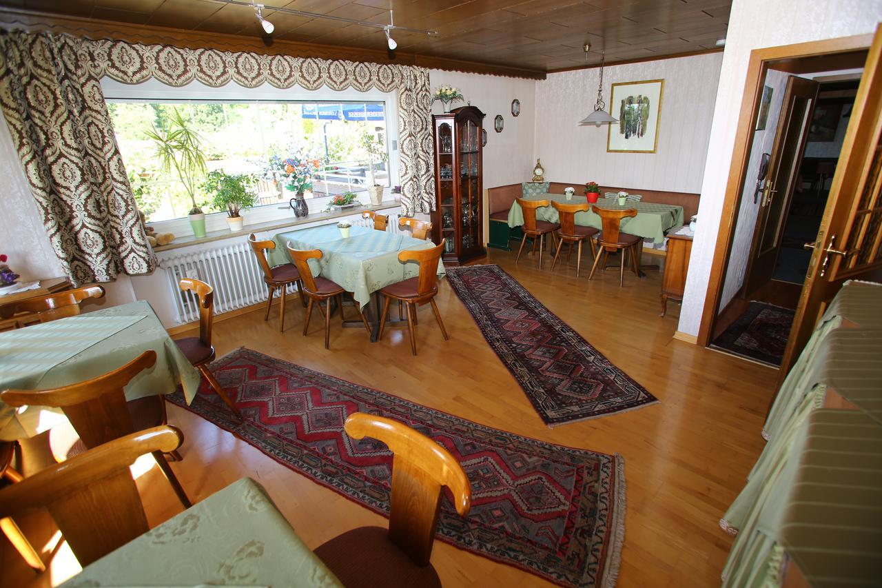 Hotel Pension Weinberg mit Landhaus Nizza Gleisweiler Exterior foto